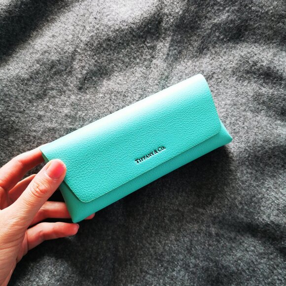 TIFFANY Eye glasses case - softshell - like new - Picture 1 of 3